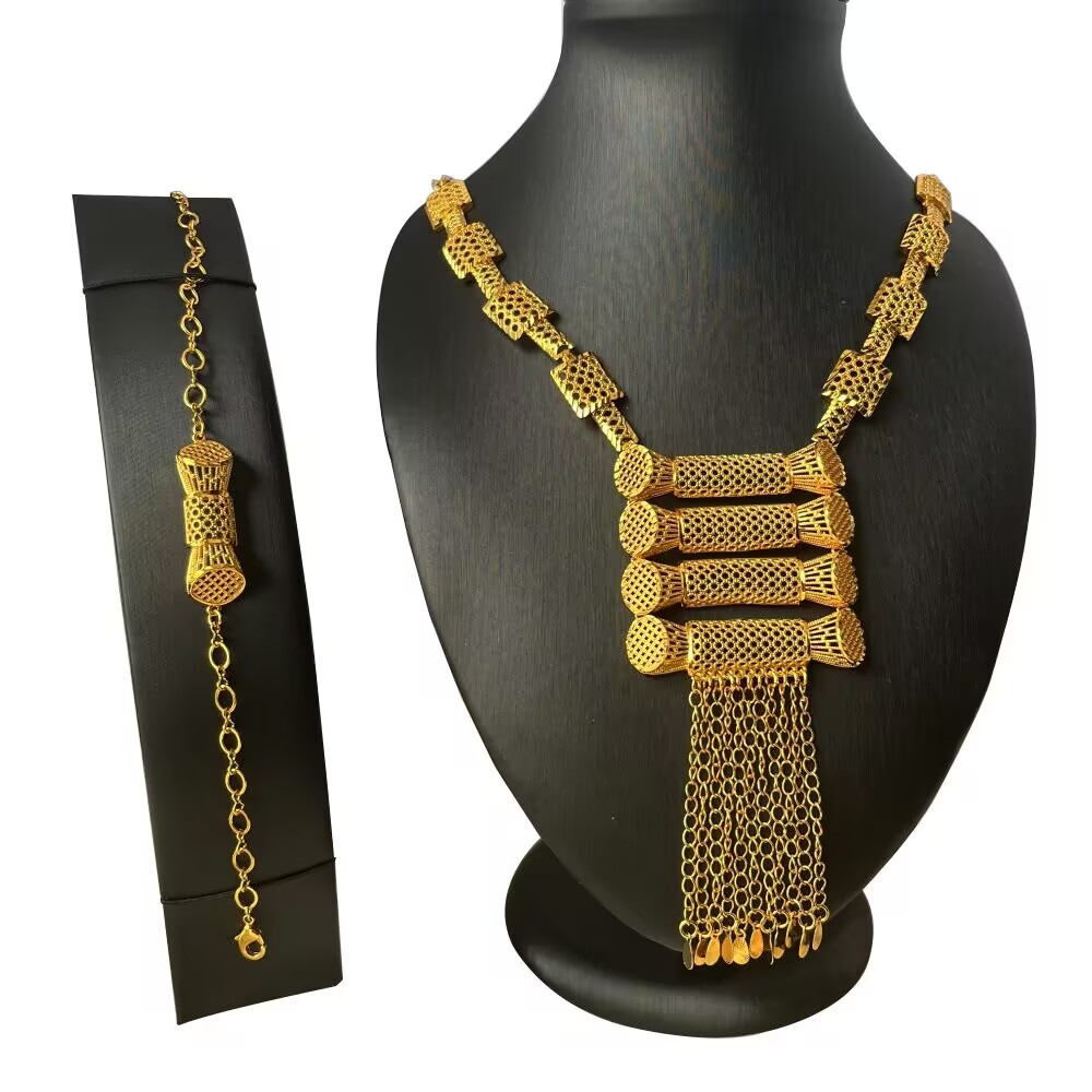 Nieuwe Dubai Britse legering v - Women'S Fashion Rings Gold recensie en prijs
